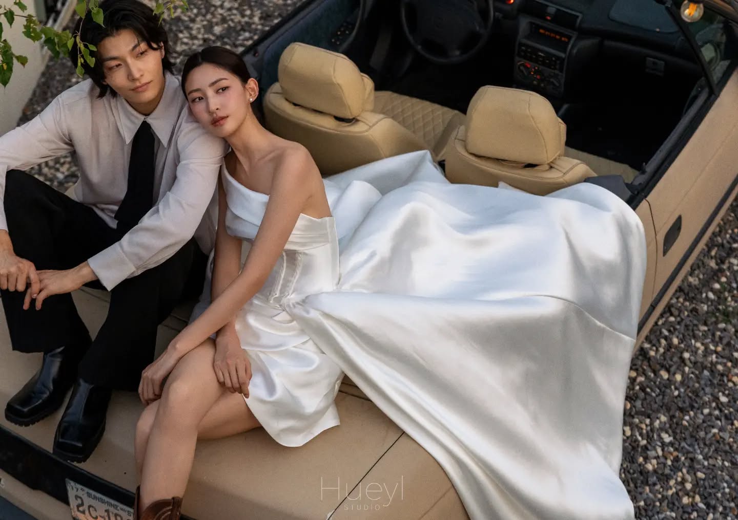 Our full pre wedding package 📸 price starts from lowest at 1900 000 Won (~1300usd!). No hidden fee.

FREE 🎁 snap shot video//video 🎥 , MV photoslides and more DEALS only with KOHIT WEDDING 😆👍 *Contact us now before all booked!! Like and follow us on Facebook! 💕

Subscribe to our youtube channel 
. ➡FB: www.facebook.com/kohitweddingenglish
. ➡ Youtube: www.youtube.com/c/Koreaprewedding
. 🌐Website: www.kohitwedding.com
. 💬Whatsapp: +82-10-8986-6494
. ✉ Email: kohitwedding@naver.com

#koreaprewedding  #preweddingkorea #韩国婚纱照 #koreanwedding  #seoulphotographer