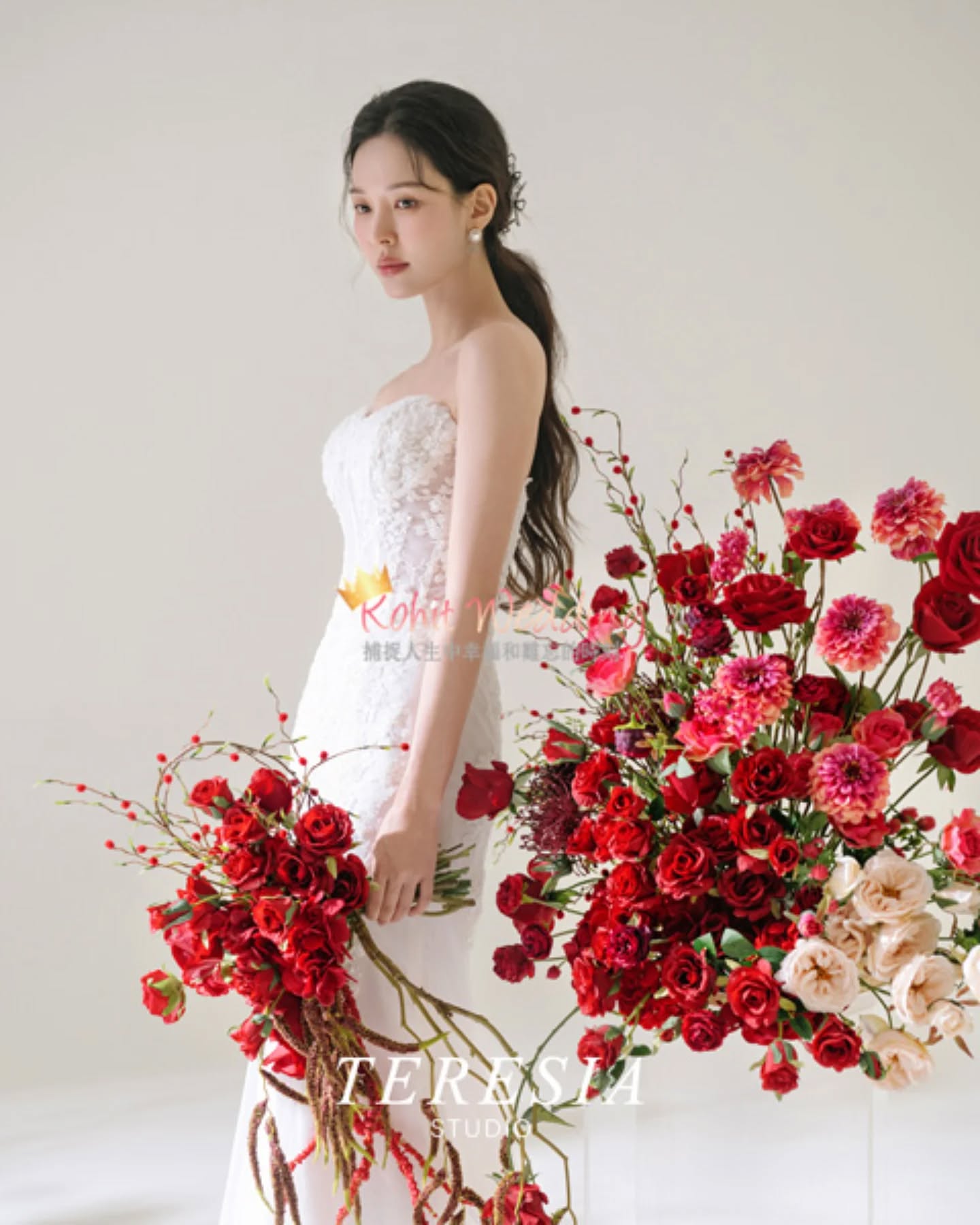 Our full pre wedding package 📸 price starts from lowest at 1900 000 Won (~1500usd!). No hidden fee.

FREE 🎁 snap shot video//video 🎥 , MV photoslides and more DEALS only with KOHIT WEDDING 😆👍 *Contact us now before all booked!! Like and follow us on Facebook! 💕

Subscribe to our youtube channel 
. ➡FB: www.facebook.com/kohitweddingenglish
. ➡ Youtube: www.youtube.com/c/Koreaprewedding
. 🌐Website: www.kohitwedding.com
. 💬Whatsapp: +82-10-8986-6494
. ✉ Email: kohitwedding@naver.com

#koreapreweddingshoot #preweddingphotographer #koreawedding #koreastudio #婚纱摄影