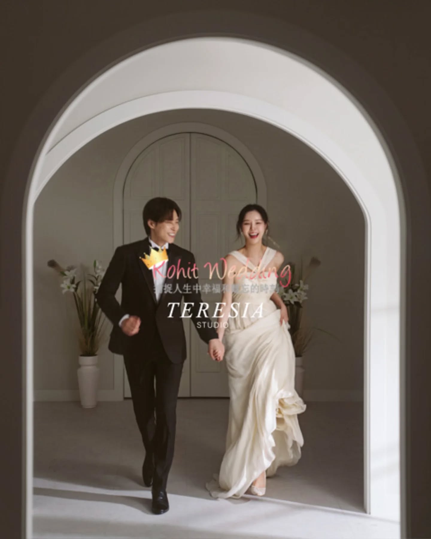 Our full pre wedding package 📸 price starts from lowest at 1900 000 Won (~1500usd!). No hidden fee.

FREE 🎁 snap shot video//video 🎥 , MV photoslides and more DEALS only with KOHIT WEDDING 😆👍 *Contact us now before all booked!! Like and follow us on Facebook! 💕

Subscribe to our youtube channel 
. ➡FB: www.facebook.com/kohitweddingenglish
. ➡ Youtube: www.youtube.com/c/Koreaprewedding
. 🌐Website: www.kohitwedding.com
. 💬Whatsapp: +82-10-8986-6494
. ✉ Email: kohitwedding@naver.com

#preweddingkorea #preweddingphotoshoot #koreaprewedding